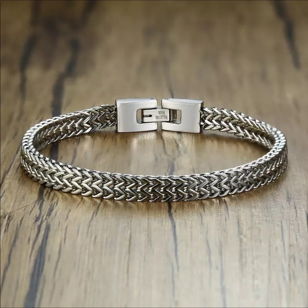 Men’s Stainless Steel link bracelet - Picture 8 of 8